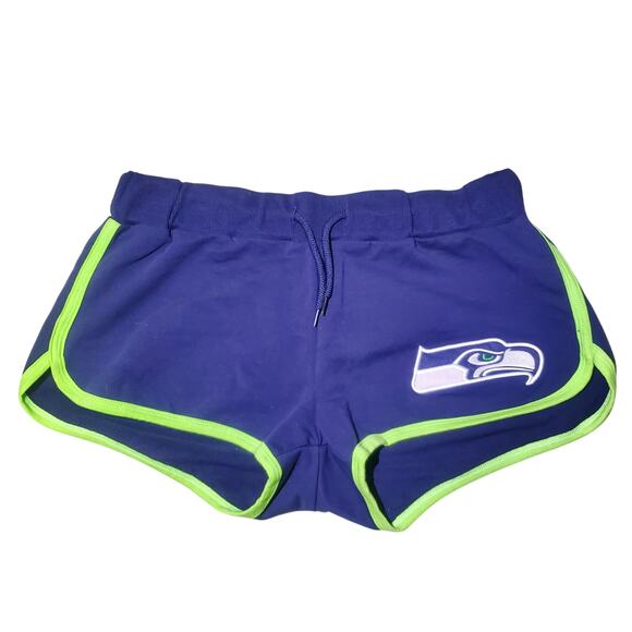 Seahawks Shorts Women size Medium Seahawks logo Unbranded active wear shorts - Picture 1 of 5